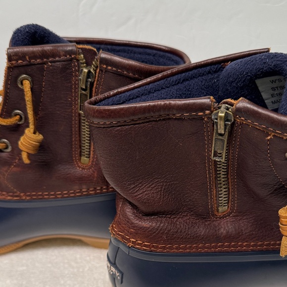 Sperry Women’s Saltwater Brown and Navy Duck Boots Size 9 - Picture 5 of 15